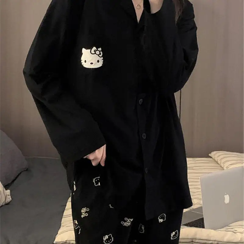 Пижамный комплект Sanrio Hello Kitty Kawaii, аниме, мультяшный принт, весенне-осенние брюки с длинными рукавами, удобная милая домашняя одежда для девочек
Пижамный комплект Sanrio Hello Kitty Kawaii, аниме, мультяшный принт, весенне-осенние брюки с длинными рукавами, удобная милая домашняя одежда для девочек