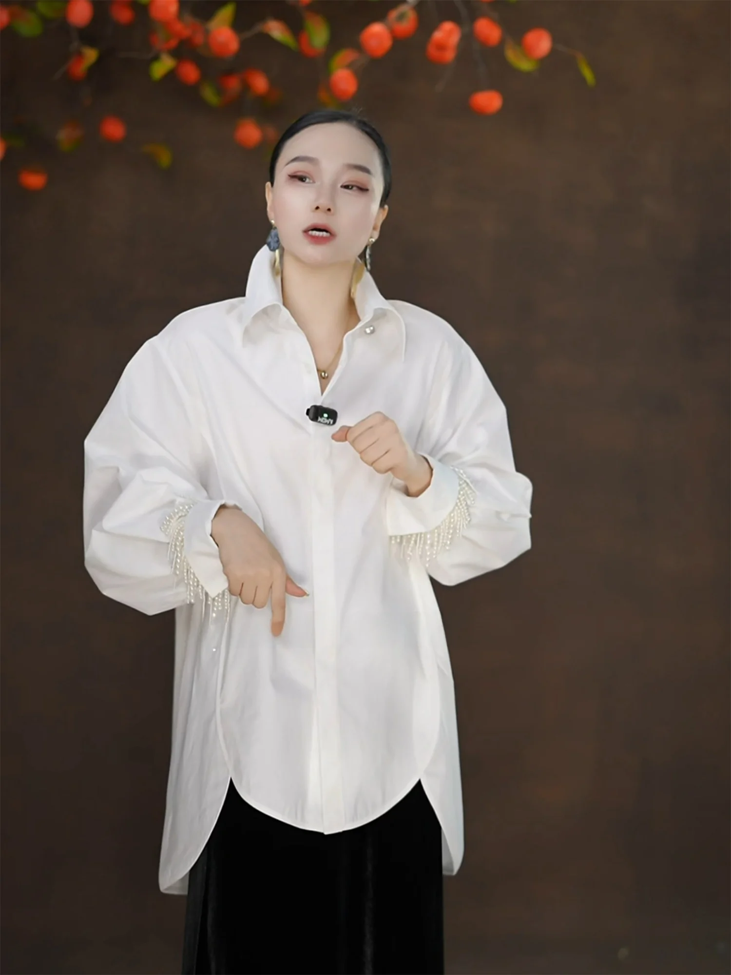 Белая женская модная блузка Ele с воротником-стойкой, внутренняя одежда для многослойных образов, красивая, весна 2026, защита от пятен, приятная к коже, с длинным рукавом
Белая женская модная блузка Ele с воротником-стойкой, внутренняя одежда для многослойных образов, красивая, весна 2026, защита от пятен, приятная к коже, с длинным рукавом