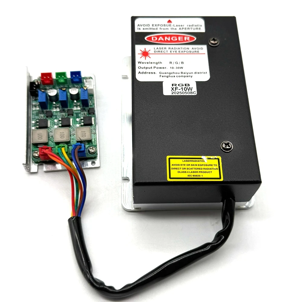 RGB 10W 638nm/3W+525nm/3W+450nm/4W White Light Stage Laser Module DC24V Analog Control
RGB 10W 638nm/3W+525nm/3W+450nm/4W White Light Stage Laser Module DC24V Analog Control