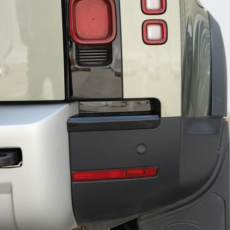 For Land Rover Defender 2020+car exterior rear bumper with ABS black/red/carbon fiber pattern under the taillights on both sides
For Land Rover Defender 2020+car exterior rear bumper with ABS black/red/carbon fiber pattern under the taillights on both sides