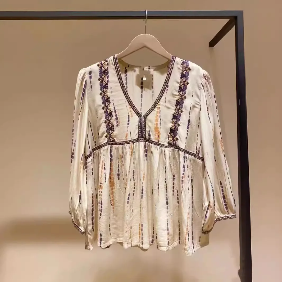 Новинка: Женская летняя блузка свободного кроя в стиле ретро с вышивкой, V-образным вырезом и принтом, рукав 7/8, модель «Долл»
Новинка: Женская летняя блузка свободного кроя в стиле ретро с вышивкой, V-образным вырезом и принтом, рукав 7/8, модель «Долл»