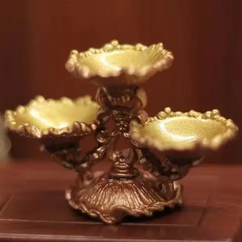 Doll Home Dessert Plate Living Room Decoration Toy Micro Scene Ornament 1/12 Dollhouse Retro Luxury Fruit Plate Model
Doll Home Dessert Plate Living Room Decoration Toy Micro Scene Ornament 1/12 Dollhouse Retro Luxury Fruit Plate Model