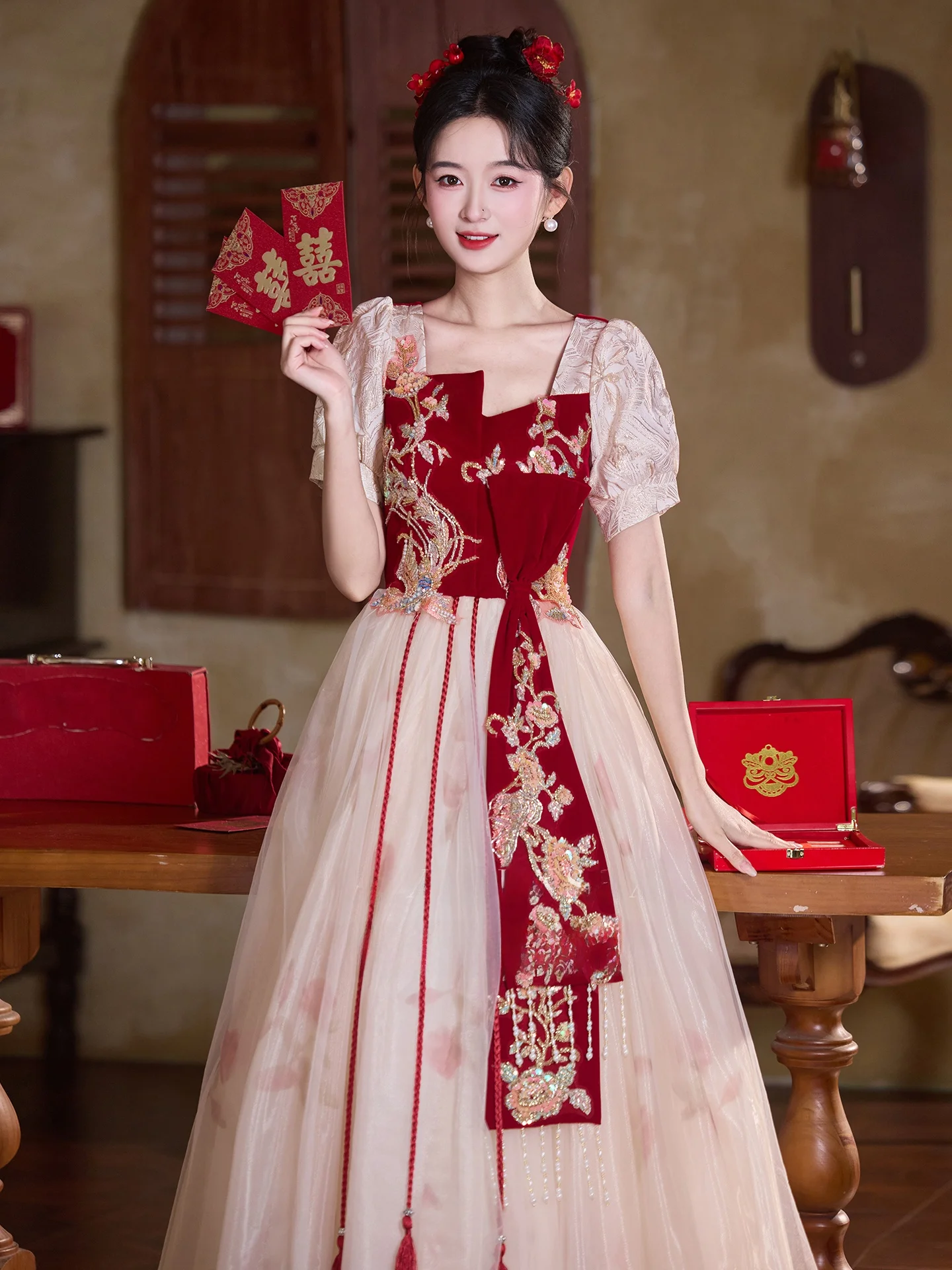 New Chinese Style Wedding Dress for Brides 2026 New Model Engagement Banquet Clothes plus Size Slimming High-End Return Home ...
New Chinese Style Wedding Dress for Brides 2026 New Model Engagement Banquet Clothes plus Size Slimming High-End Return Home ...
