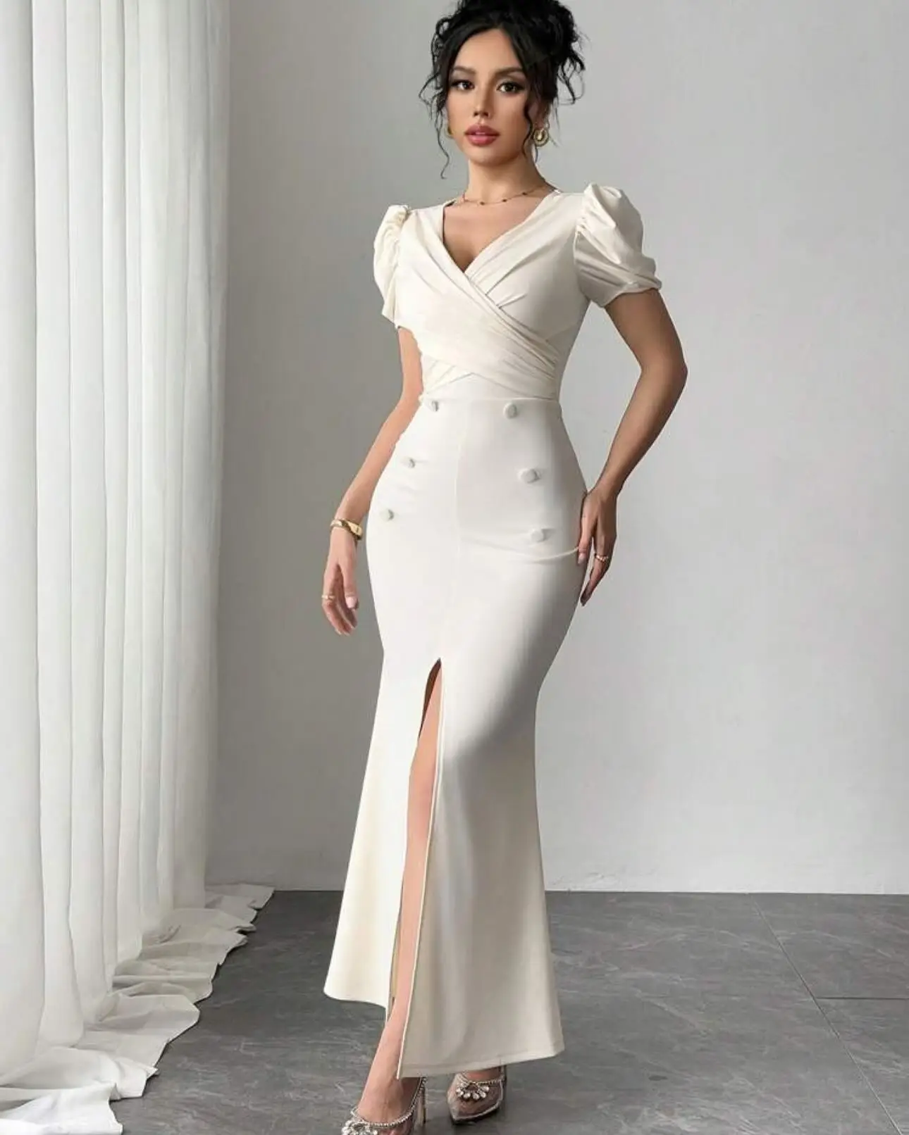 Customized Temperament Mermaid V-Neck Buttons Evening Dresses Graceful Short Sleeves Pleats Vestido De Festa Vestido D
Customized Temperament Mermaid V-Neck Buttons Evening Dresses Graceful Short Sleeves Pleats Vestido De Festa Vestido D