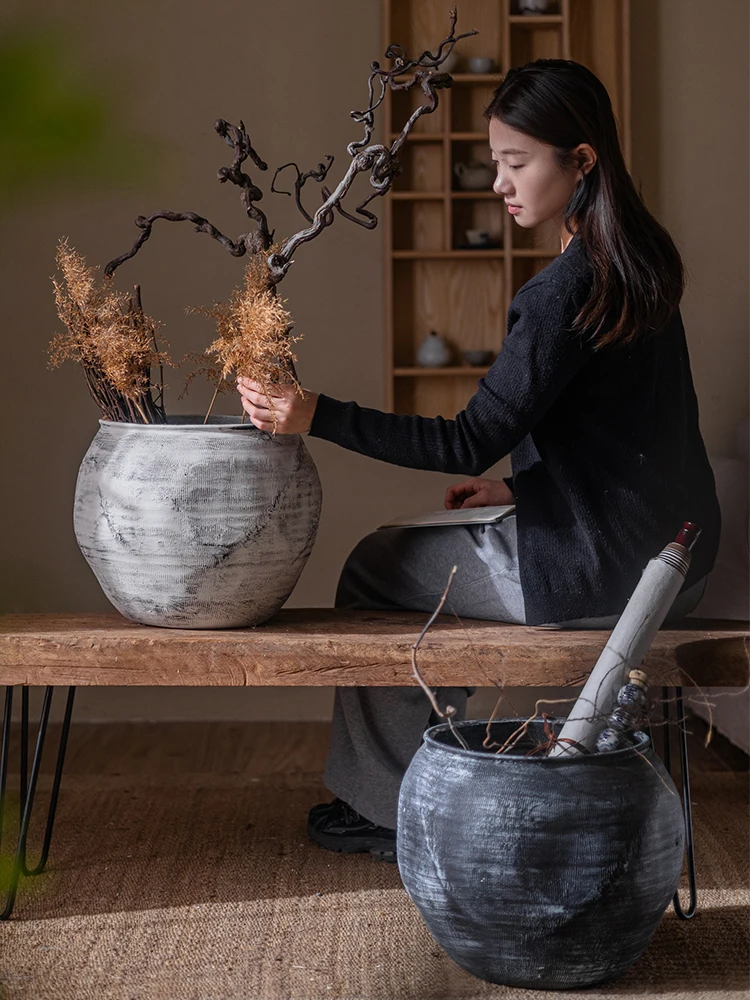 Large round Magnesium Mud Flower Pots Vintage Sle Retro Living Room Floor Decoration Ornaments Cerc Imitation Flower Vases
Large round Magnesium Mud Flower Pots Vintage Sle Retro Living Room Floor Decoration Ornaments Cerc Imitation Flower Vases