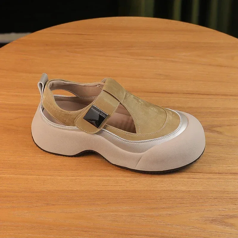 2025 New Platform Fashion Women Casual Loafers Shoes Mid Heels Hollow Sandals Summer Concise Sport Running Cozy Sneakers
2025 New Platform Fashion Women Casual Loafers Shoes Mid Heels Hollow Sandals Summer Concise Sport Running Cozy Sneakers