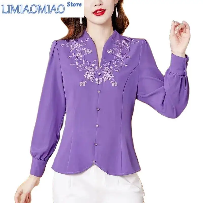 Новый дизайн, весенне-летняя фиолетовая рубашка, женская благородная модная блузка с длинным рукавом и вышивкой для женщин среднего возраста
Новый дизайн, весенне-летняя фиолетовая рубашка, женская благородная модная блузка с длинным рукавом и вышивкой для женщин среднего возраста
