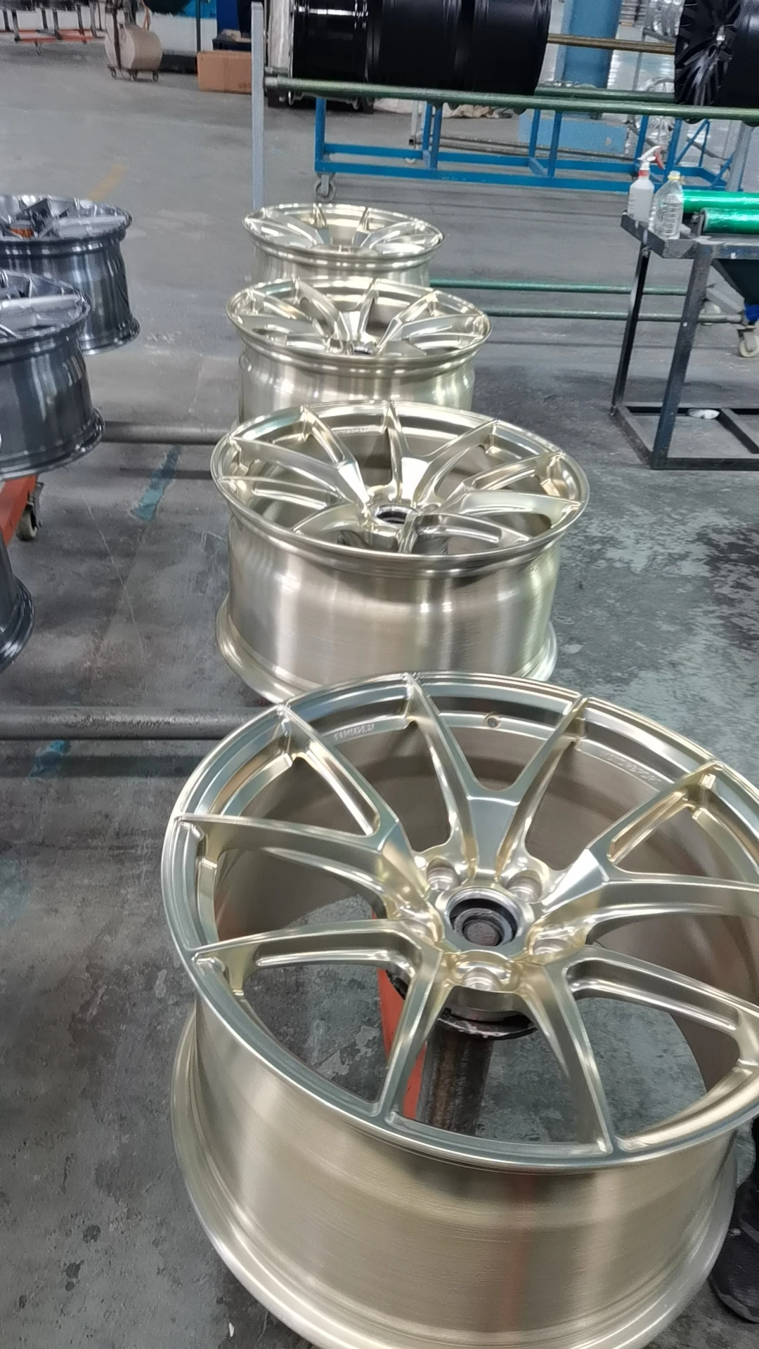 for VS-5RS Frozen Gold 17 18 19 20 21 22 23 Inch Forged Car Wheels Rims Luxury high-end customization
for VS-5RS Frozen Gold 17 18 19 20 21 22 23 Inch Forged Car Wheels Rims Luxury high-end customization