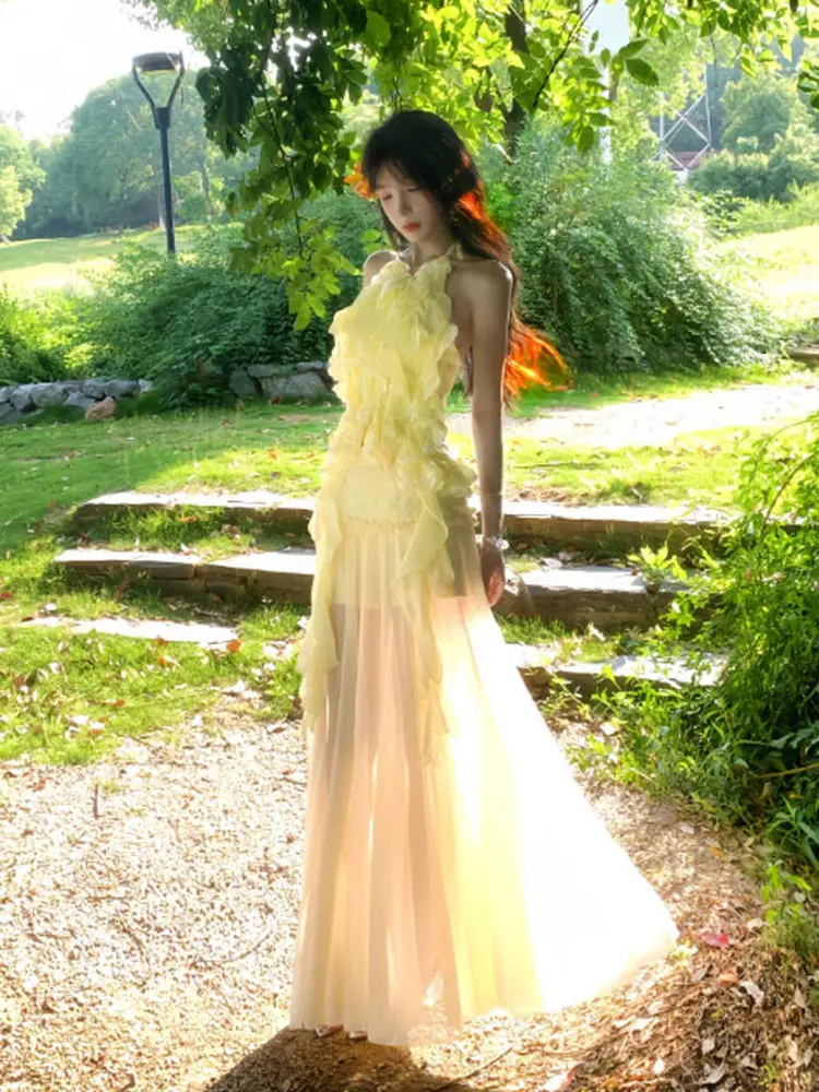 Summer 2026 Dopaamine Gentle Style Sweet Neck Hanging Top Half Skirt Beautiful Two-Piece Set Short Sleeve V-Neck Cotton Blend
Summer 2026 Dopaamine Gentle Style Sweet Neck Hanging Top Half Skirt Beautiful Two-Piece Set Short Sleeve V-Neck Cotton Blend