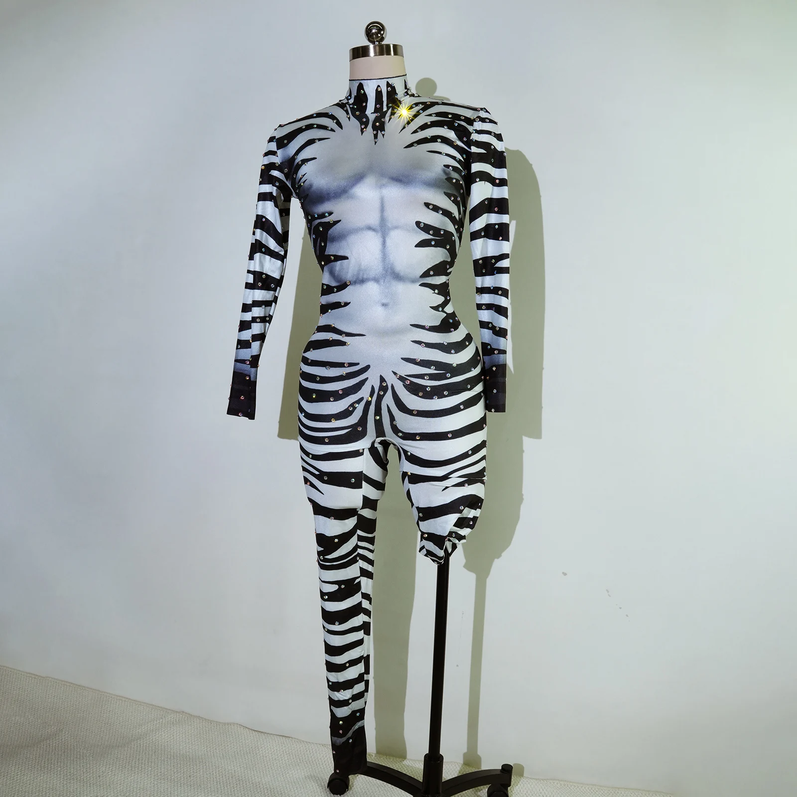 Zebra Pattern Jumpsuit Skinny Rhinestones Halloween Cosplay Costume Animal Pole Dance Stage Wear Performance Drag Queen Outfit
Zebra Pattern Jumpsuit Skinny Rhinestones Halloween Cosplay Costume Animal Pole Dance Stage Wear Performance Drag Queen Outfit