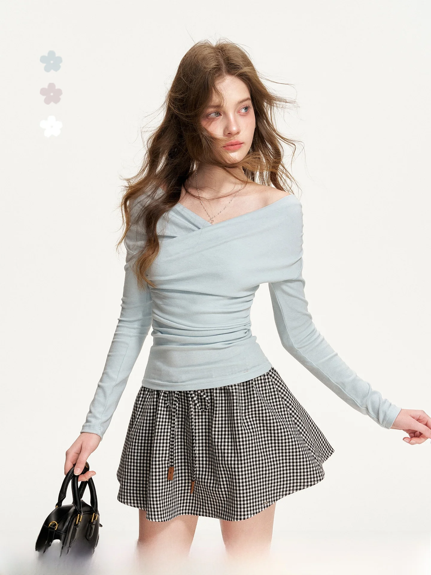 Kroche 26ss Floral Mousse Long Sleeve One Shoulder Slim Fit T-Shirt Base Layer Cross Neck Design Casual Style Women's Top
Kroche 26ss Floral Mousse Long Sleeve One Shoulder Slim Fit T-Shirt Base Layer Cross Neck Design Casual Style Women's Top