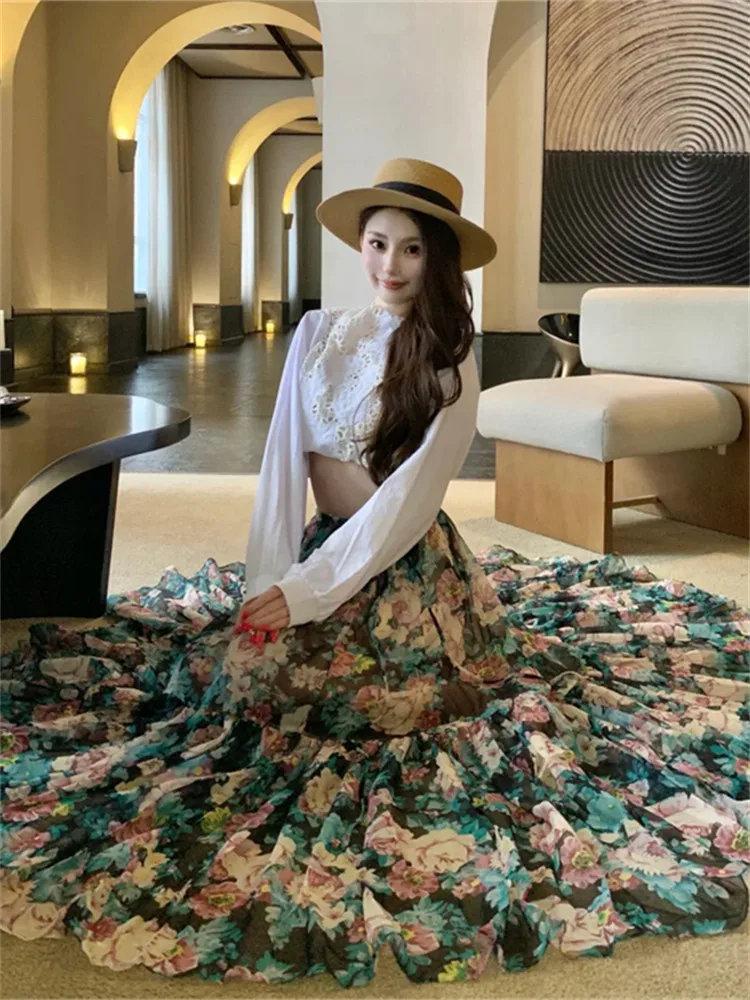 Korean Style Hollow out Top And Skirt Set Women's Fashion Spring New Print High Waist A-Line Midi Skirt Matching Long Sleeve
Korean Style Hollow out Top And Skirt Set Women's Fashion Spring New Print High Waist A-Line Midi Skirt Matching Long Sleeve