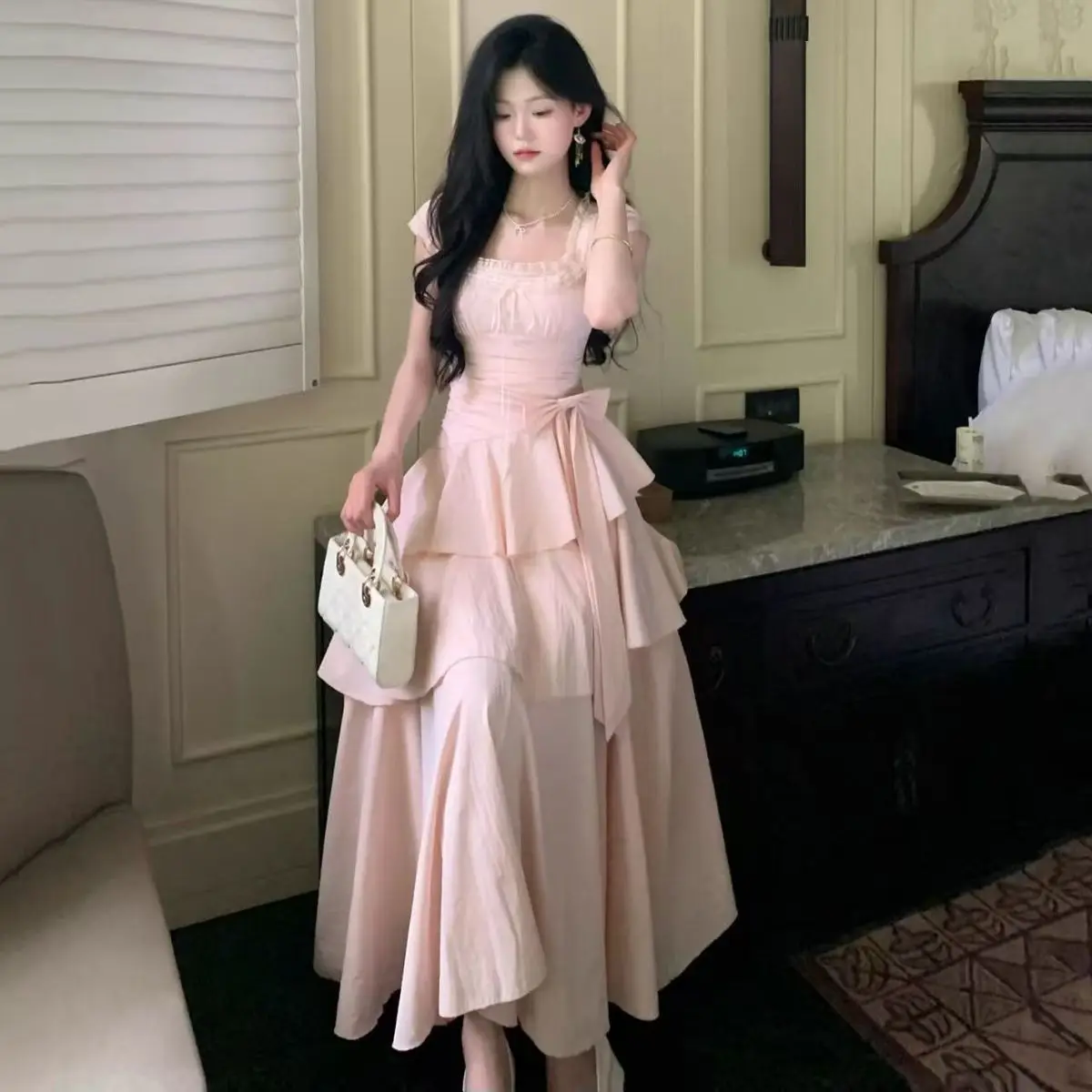 2026 Summer Solid Color A-line Dress Women New French Irregular Long Pullover Dresses Female Short Sleeve Thin Vestidos U166
2026 Summer Solid Color A-line Dress Women New French Irregular Long Pullover Dresses Female Short Sleeve Thin Vestidos U166