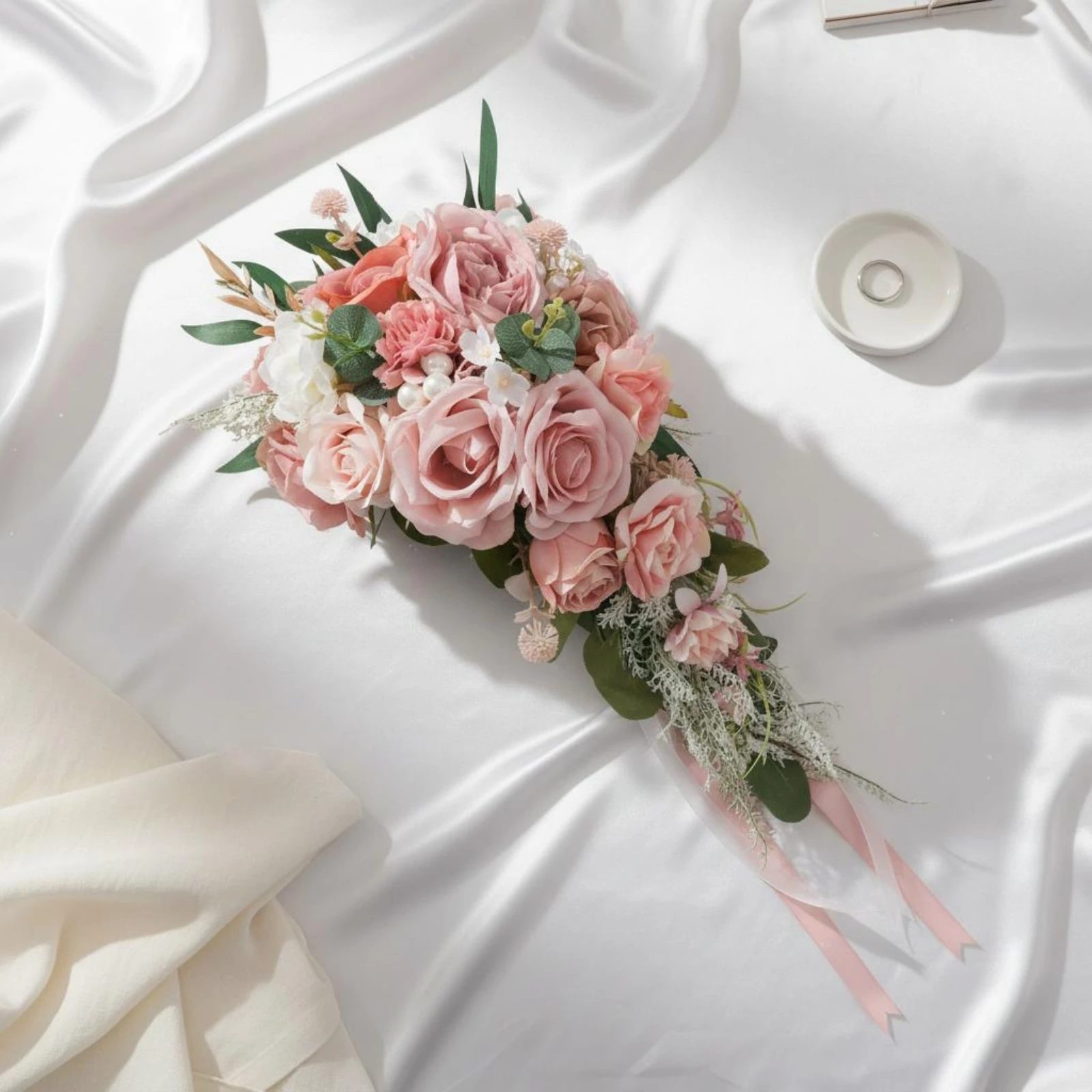 Pink Teardrop Arrangement Romantic Design Bridal Teardrop Arrangement Photo Prop Long Lasting for Brides
Pink Teardrop Arrangement Romantic Design Bridal Teardrop Arrangement Photo Prop Long Lasting for Brides