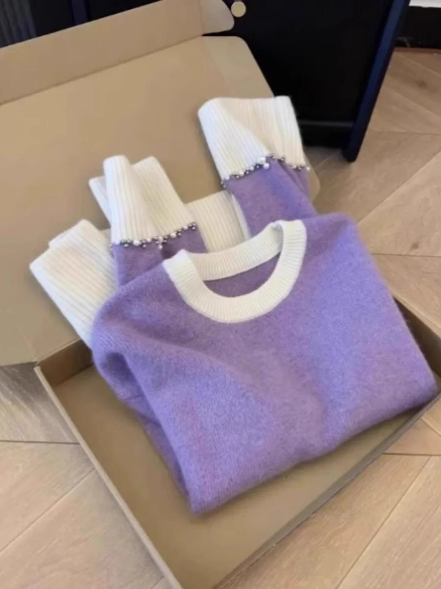 Heavy Embellished Purple Knitted Sweater Women's Fashion Inner Wear Base Shirt High Design Sense Top for Autumn Winter
Heavy Embellished Purple Knitted Sweater Women's Fashion Inner Wear Base Shirt High Design Sense Top for Autumn Winter