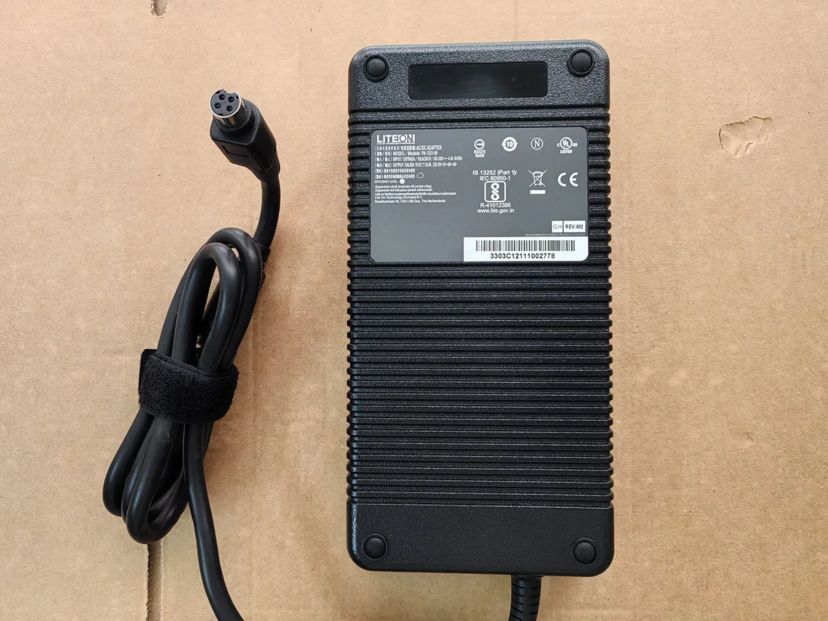OEM LITEON 330W 19.5V 16.9A PA-1331-90 4DIN AC Adapter for Sager np9877 GTX1080 Gaming Laptop Original
OEM LITEON 330W 19.5V 16.9A PA-1331-90 4DIN AC Adapter for Sager np9877 GTX1080 Gaming Laptop Original