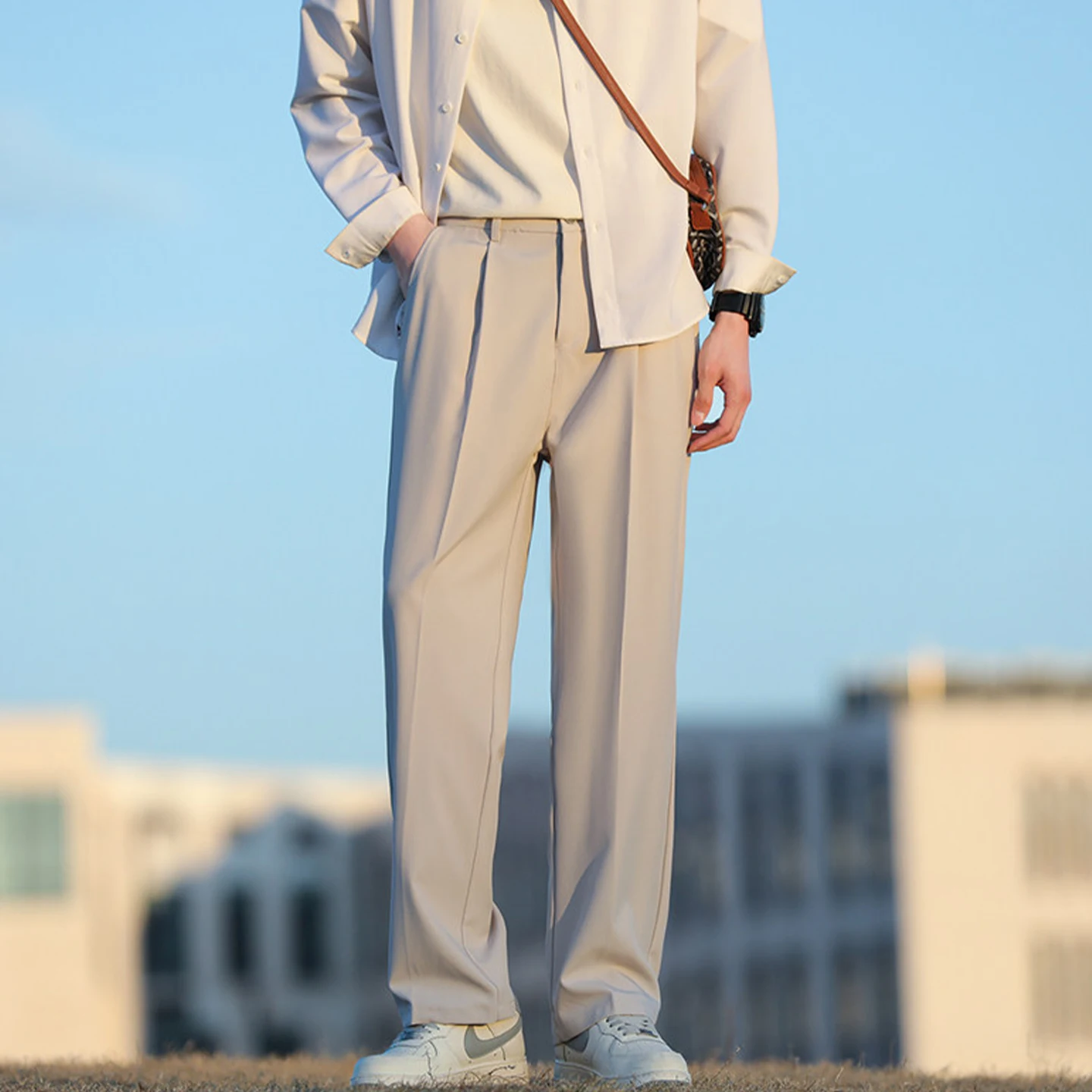 Summer New Style Loose Straight-Leg Suit Pants for Men, Plus Size, Slimming, Drapey Casual Pants, Versatile Business Men's Pants
Summer New Style Loose Straight-Leg Suit Pants for Men, Plus Size, Slimming, Drapey Casual Pants, Versatile Business Men's Pants