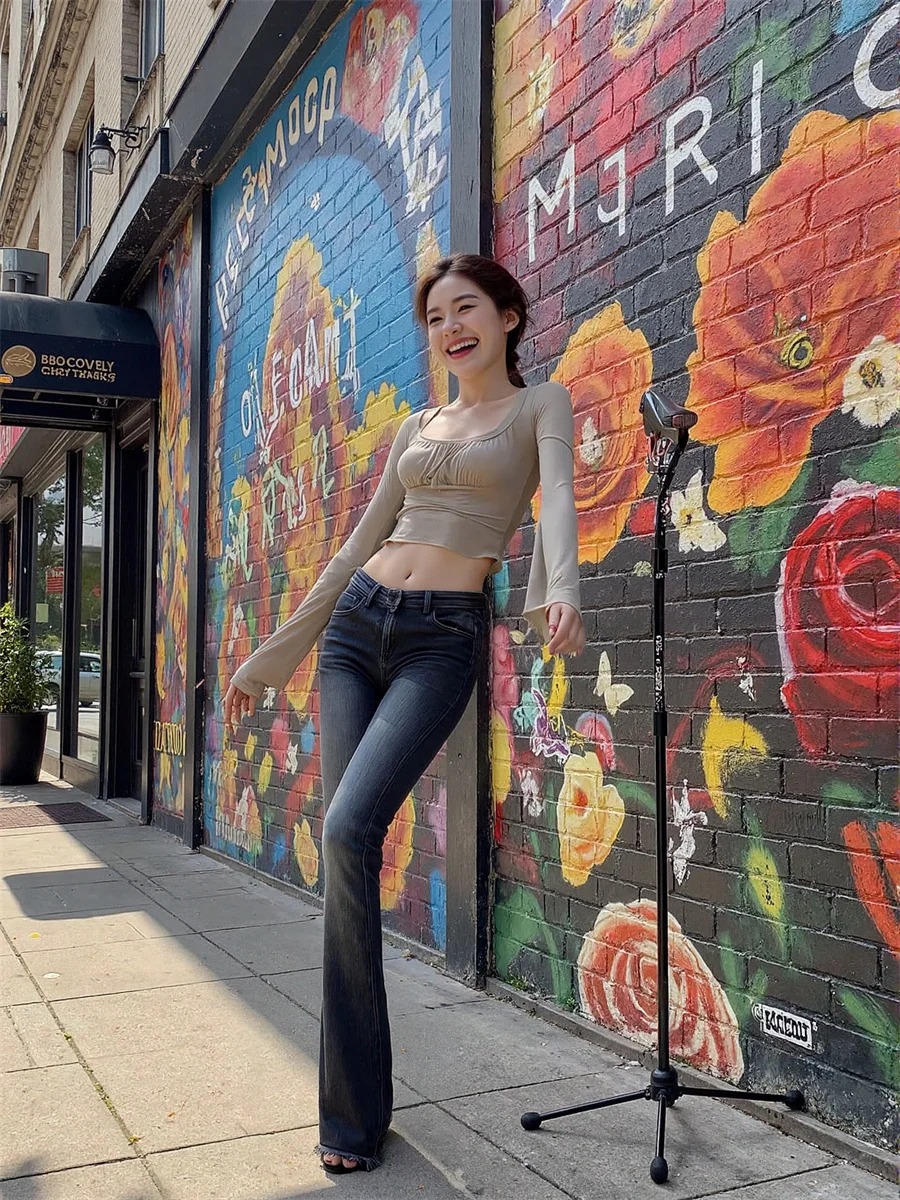 Женские расклешенные джинсы с низкой посадкой, синие эстетические джинсы Y2K, женские мешковатые свободные винтажные джинсы 2000-х годов, модный стиль, уличная одежда, повседневная одежда
Женские расклешенные джинсы с низкой посадкой, синие эстетические джинсы Y2K, женские мешковатые свободные винтажные джинсы 2000-х годов, модный стиль, уличная одежда, повседневная одежда