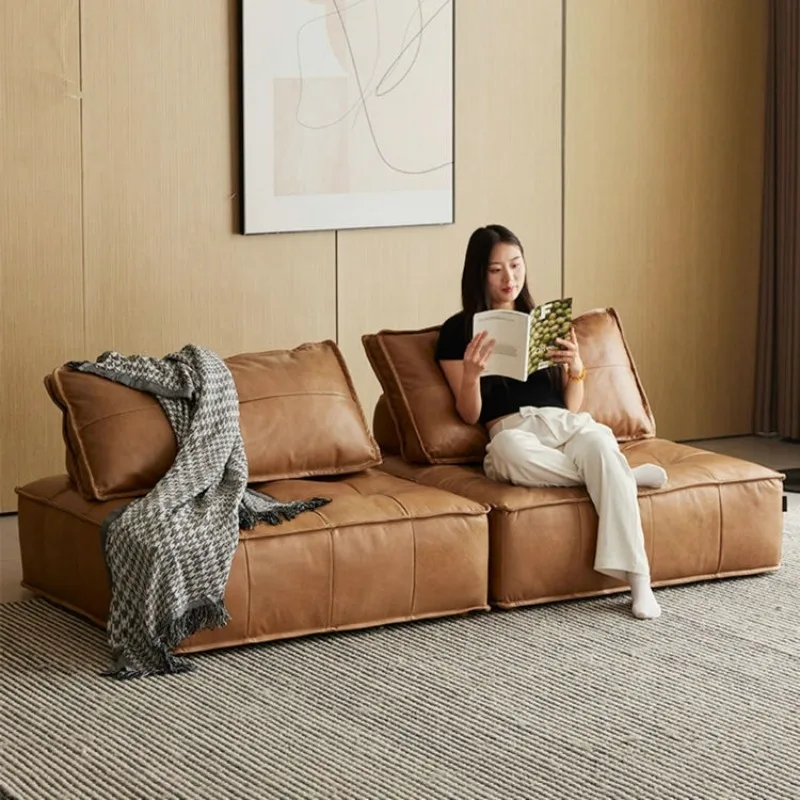 Italian single combination tofu cubes floor-to-ceiling leather oil wax leather Emmont sofa
Italian single combination tofu cubes floor-to-ceiling leather oil wax leather Emmont sofa