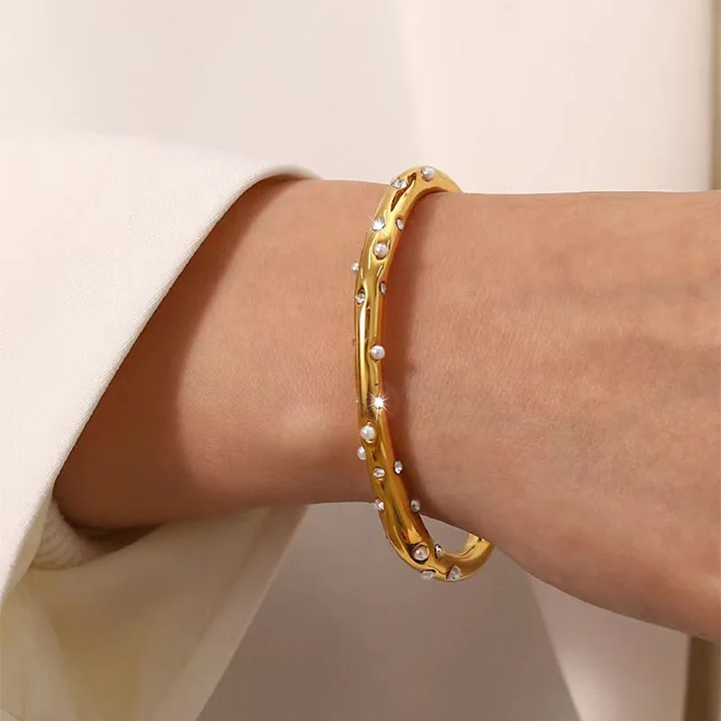 2025 Dainty Stainless Steel Bracelet 18K Gold Plated Zircon Pearl Bracelet Bangle Open Bracelet for Women Girls
2025 Dainty Stainless Steel Bracelet 18K Gold Plated Zircon Pearl Bracelet Bangle Open Bracelet for Women Girls