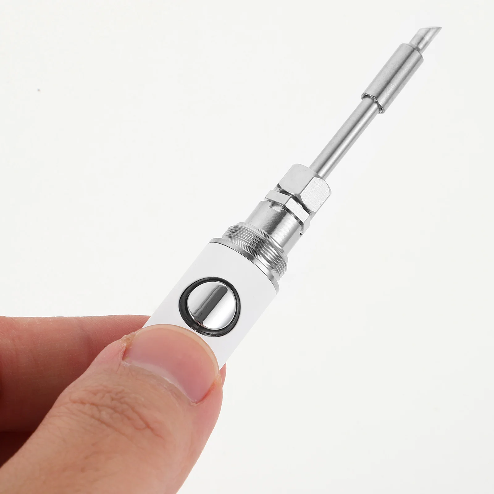 1Set USB Soldering Iron Cordless Portable 8W Rechargeable Welding Tool for Electronics Repair Mini Soldering Kit
1Set USB Soldering Iron Cordless Portable 8W Rechargeable Welding Tool for Electronics Repair Mini Soldering Kit