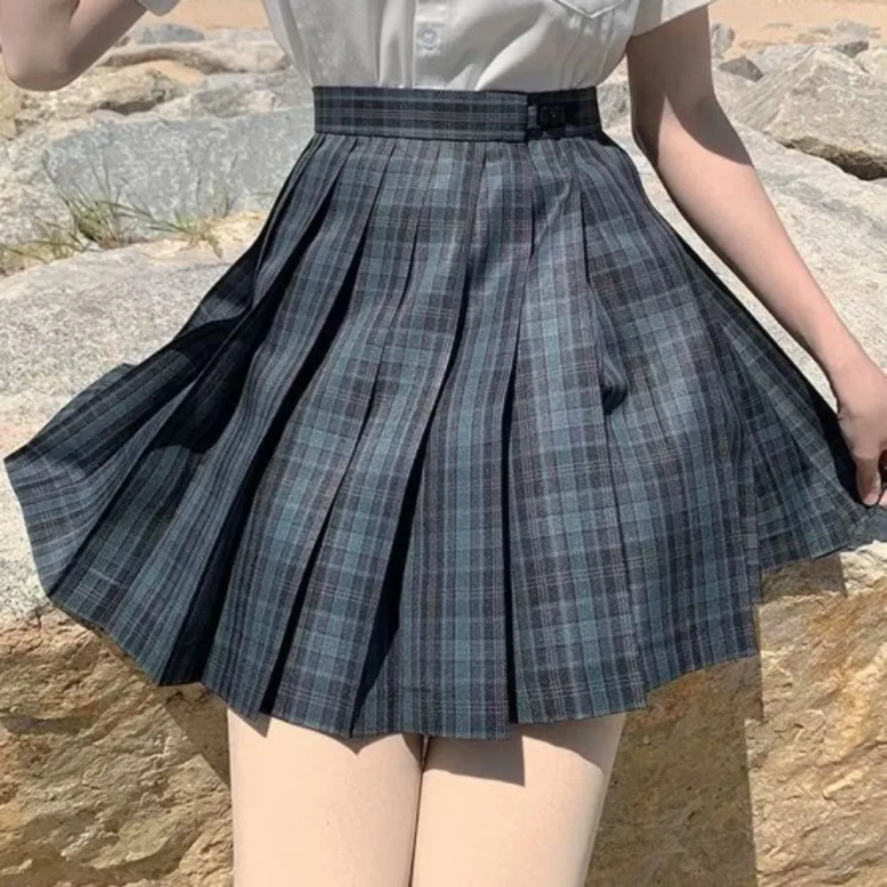 Preppy Japanese Pleated Plaid JK Skirt,New Short School Uniform for Students,Ideal for Daily Campus Outfits & Cosplay Activities
Preppy Japanese Pleated Plaid JK Skirt,New Short School Uniform for Students,Ideal for Daily Campus Outfits & Cosplay Activities