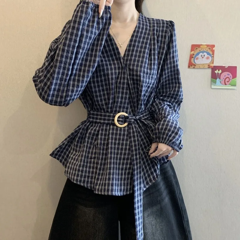 2025 Fashion Plus Size Autumn Irregular Checkered Shirt with Waist Belt for Women, Hides Belly, Korean Casual Simple Top
2025 Fashion Plus Size Autumn Irregular Checkered Shirt with Waist Belt for Women, Hides Belly, Korean Casual Simple Top