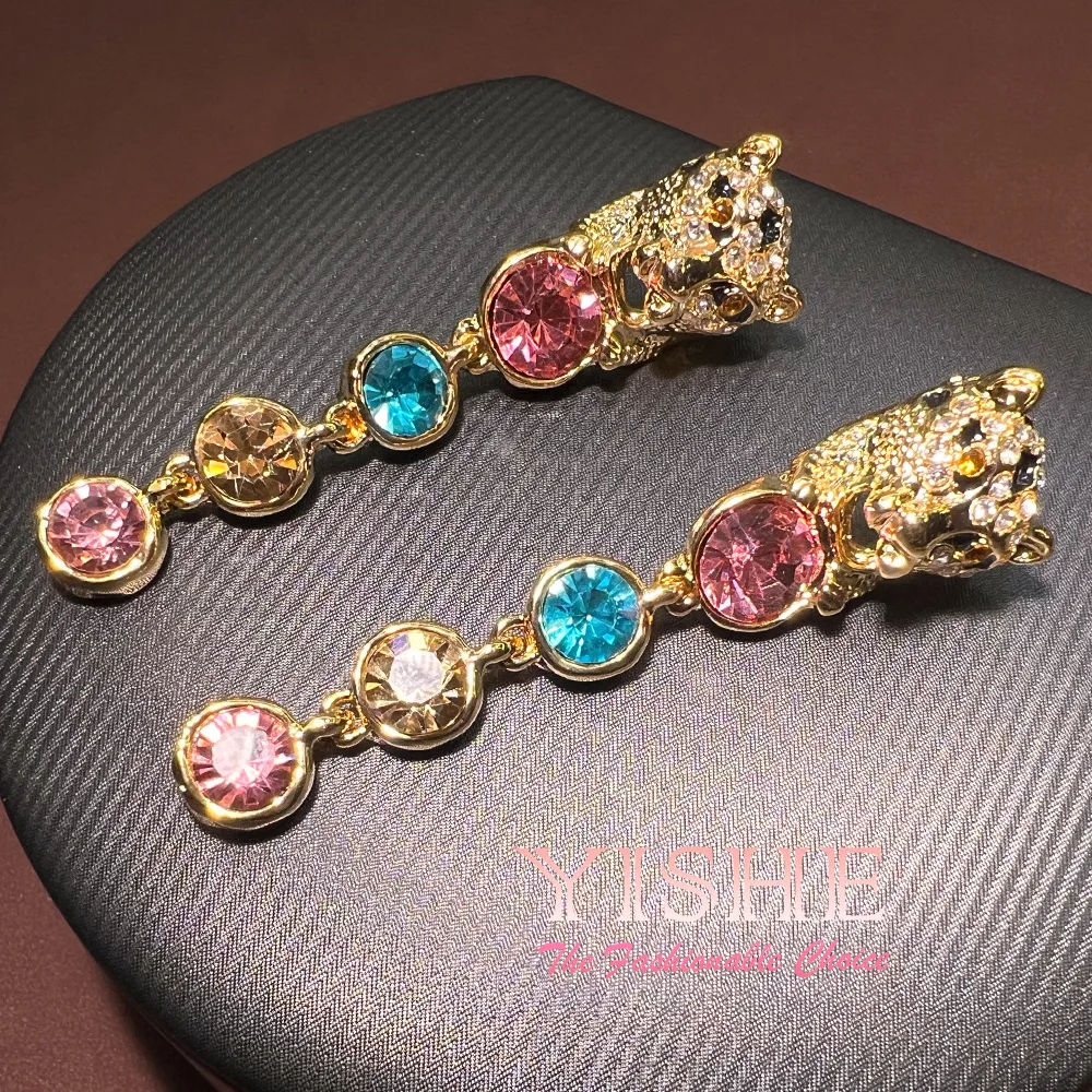 Серьги в средневековом стиле 18K с индивидуальным дизайном в виде головы леопарда, винтажные, уникальные, в стиле ретро, длинные серьги
Серьги в средневековом стиле 18K с индивидуальным дизайном в виде головы леопарда, винтажные, уникальные, в стиле ретро, длинные серьги