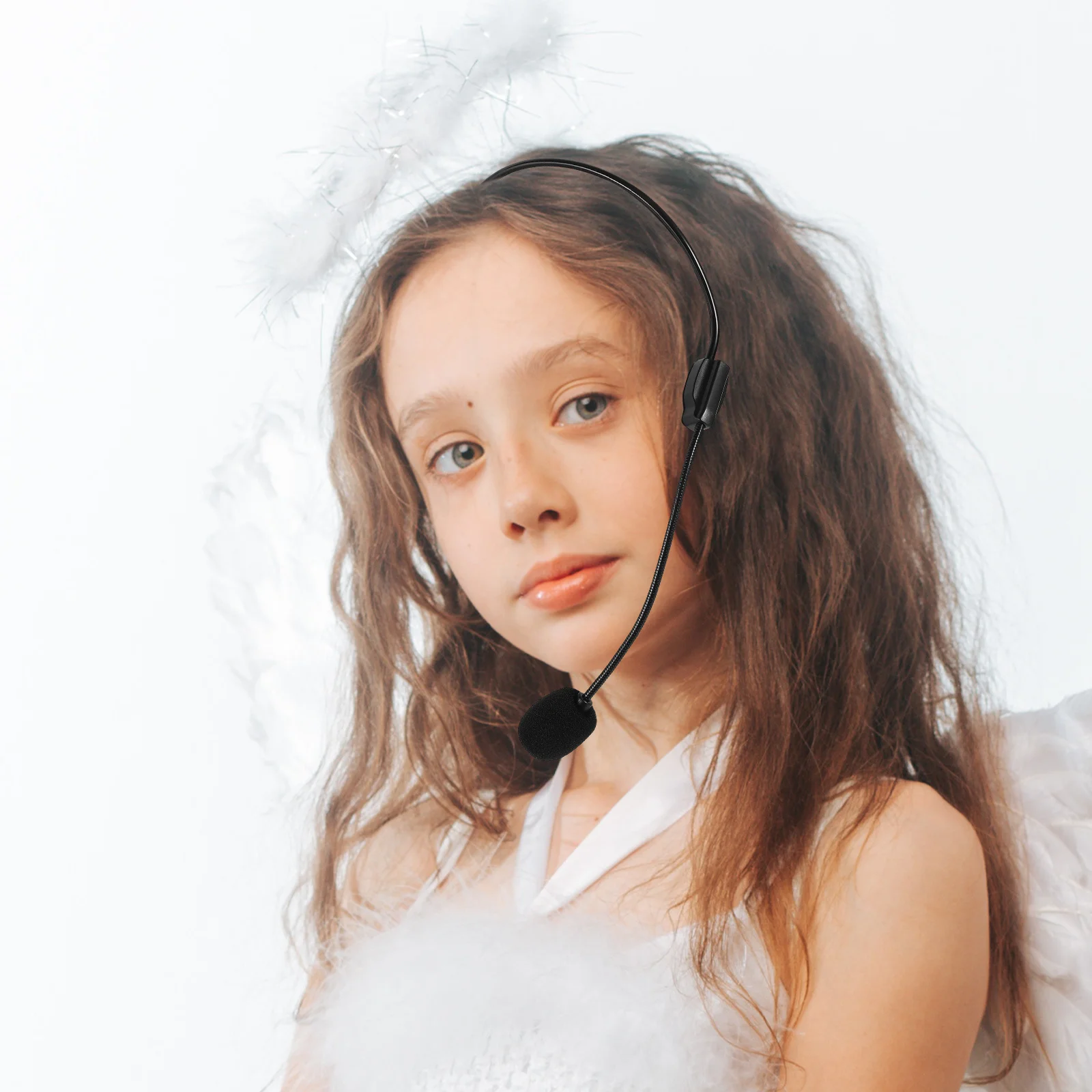 Realistic Prop Microphone for Stage Performance Dance Party Kids Shows Bars Lightweight Comfortable Design Fake Headset Mic
Realistic Prop Microphone for Stage Performance Dance Party Kids Shows Bars Lightweight Comfortable Design Fake Headset Mic