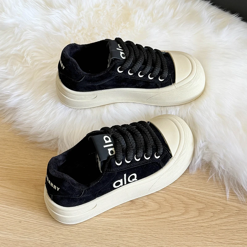 Немецкие женские кроссовки на толстой подошве с флисовой подкладкой, увеличивающие рост, новые зимние популярные кроссовки в стиле ретро 2025 года, универсальные Ca
Немецкие женские кроссовки на толстой подошве с флисовой подкладкой, увеличивающие рост, новые зимние популярные кроссовки в стиле ретро 2025 года, универсальные Ca