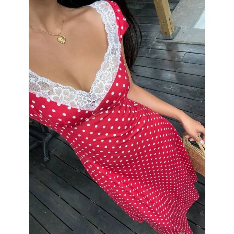 French 2026 Summer New Floral Lace Splicing Bubble Sleeve Waist Long Dress
French 2026 Summer New Floral Lace Splicing Bubble Sleeve Waist Long Dress
