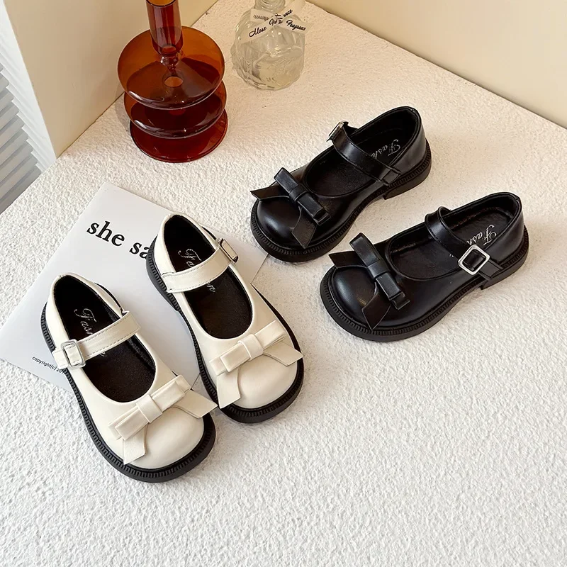 Children Leather Shoes for Girls 2025 Spring New Fashion Korean Style Soft Non-slip Mary Jane Princess Elegant Bowtie Dress Shoe
Children Leather Shoes for Girls 2025 Spring New Fashion Korean Style Soft Non-slip Mary Jane Princess Elegant Bowtie Dress Shoe