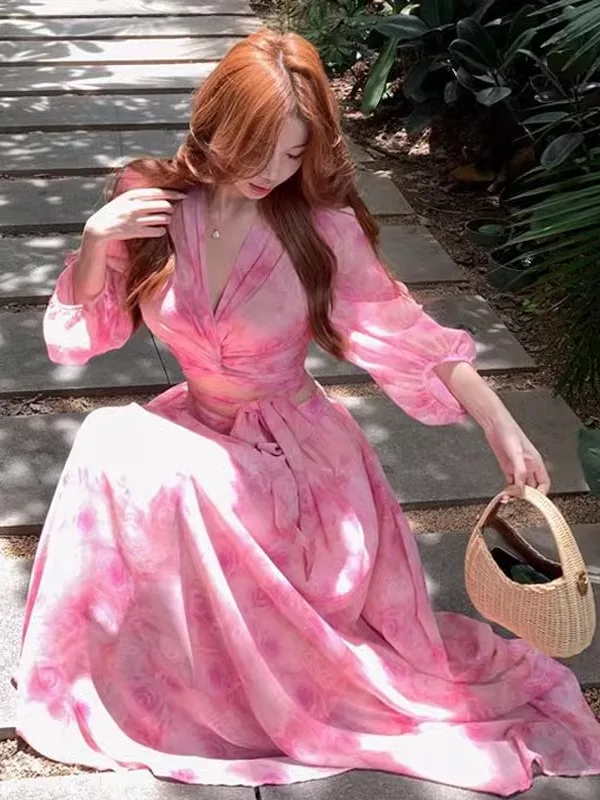 Island Vacation Style Women's Floral Print V-Neck Shirt And A-Line Skirt Two-Piece Set Spring High Waist Halter Neck
Island Vacation Style Women's Floral Print V-Neck Shirt And A-Line Skirt Two-Piece Set Spring High Waist Halter Neck