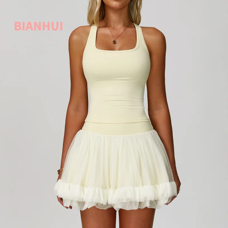 BIANHUI Тонкий костюм для йоги, бюстгальтер, юбки, женский спортивный костюм, быстросохнущий, с высокой талией, подтягивающий ягодицы, фитнес, спортивный женский комплект из двух предметов
BIANHUI Тонкий костюм для йоги, бюстгальтер, юбки, женский спортивный костюм, быстросохнущий, с высокой талией, подтягивающий ягодицы, фитнес, спортивный женский комплект из двух предметов