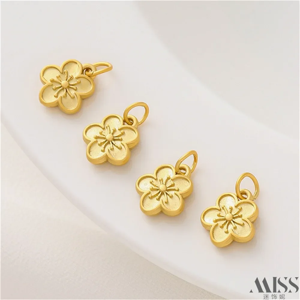 18K Gold Matte Double-sided Five Leaf Flower Pendant DIY Handmade Bracelet Necklace Earrings Accessories
18K Gold Matte Double-sided Five Leaf Flower Pendant DIY Handmade Bracelet Necklace Earrings Accessories