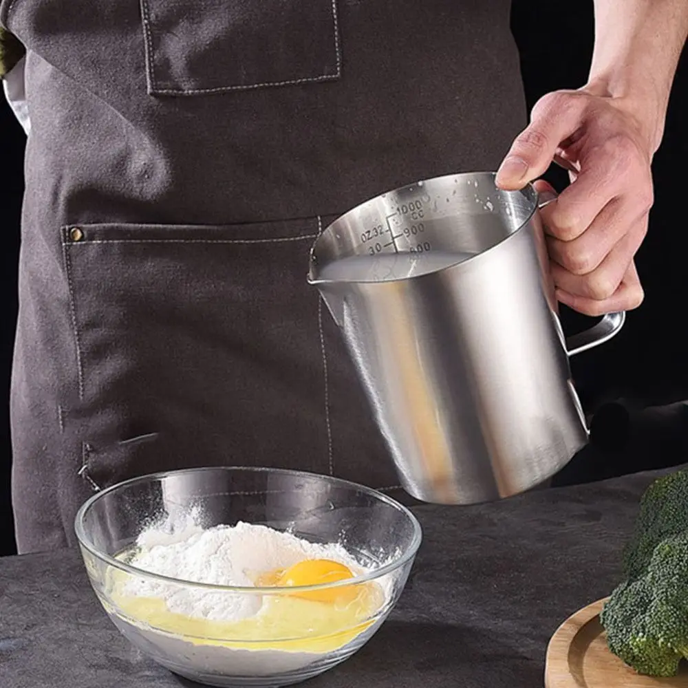 Чашка из нержавеющей стали 500/1000/1500/2000 мл со шкалой, кувшин для вспенивания молока из нержавеющей стали с ручкой, устойчивая к ржавчине чашка для кофе латте
Чашка из нержавеющей стали 500/1000/1500/2000 мл со шкалой, кувшин для вспенивания молока из нержавеющей стали с ручкой, устойчивая к ржавчине чашка для кофе латте