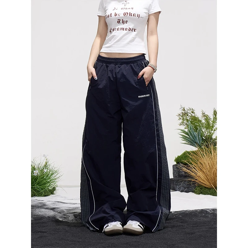 Y2K Women Cargo Pants Vintage Streetwear Baggy Wide Leg Sweatpants Casual Drawstring Oversize Pockets Tech Fashion Trousers
Y2K Women Cargo Pants Vintage Streetwear Baggy Wide Leg Sweatpants Casual Drawstring Oversize Pockets Tech Fashion Trousers