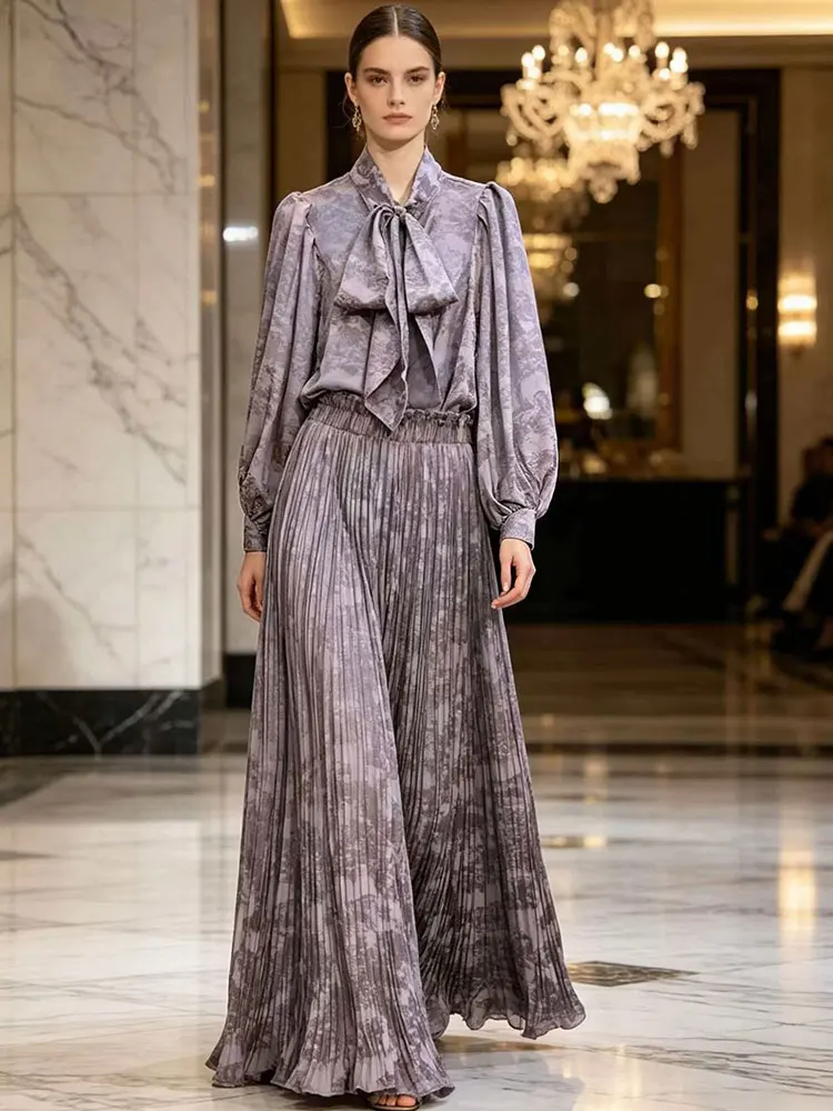 Temperament bow long sleeve loose print shirt spring new two-piece suit+high waist pleated wide leg trousers fashion women's sui
Temperament bow long sleeve loose print shirt spring new two-piece suit+high waist pleated wide leg trousers fashion women's sui