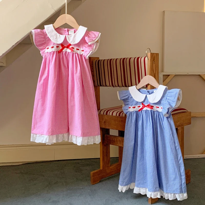 French Doll Collar Lace Trim Plaid Girl's Dress2025Summer Style Flutter Sleeve Bowknot Children's Princess Dress
French Doll Collar Lace Trim Plaid Girl's Dress2025Summer Style Flutter Sleeve Bowknot Children's Princess Dress