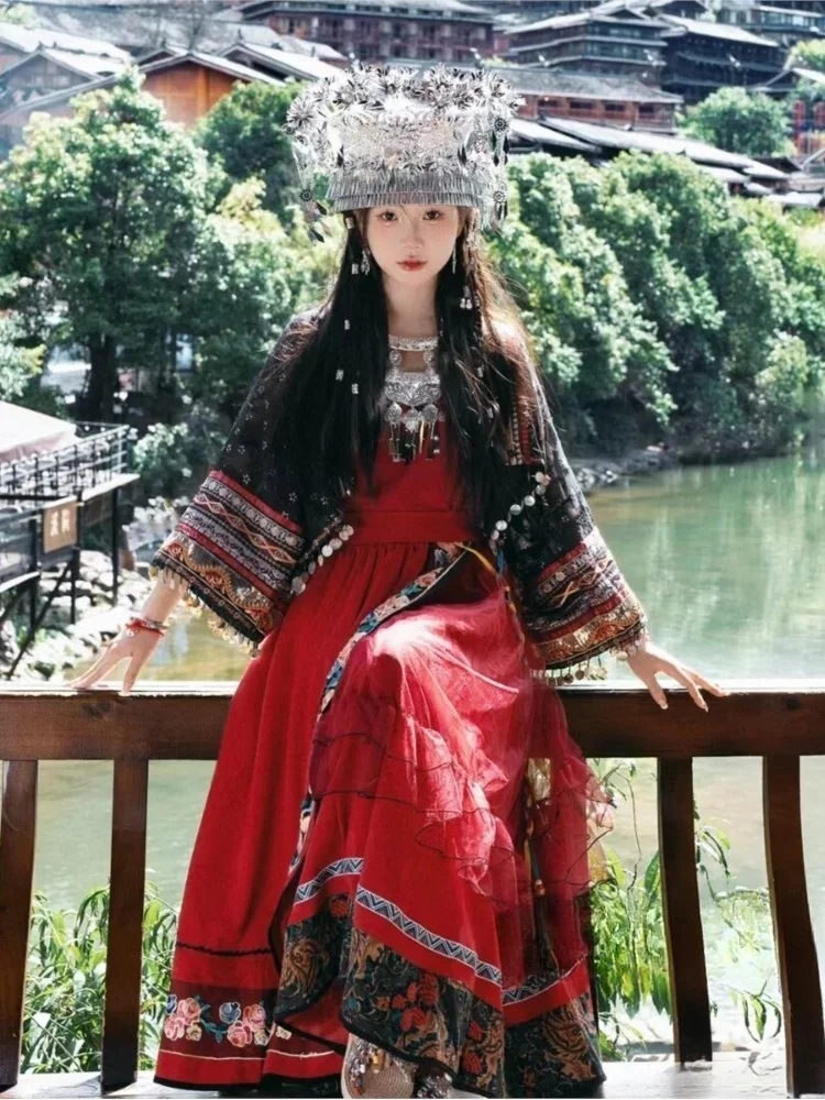 Exotic ethnic style and Western Regions travel photography clothing
Exotic ethnic style and Western Regions travel photography clothing