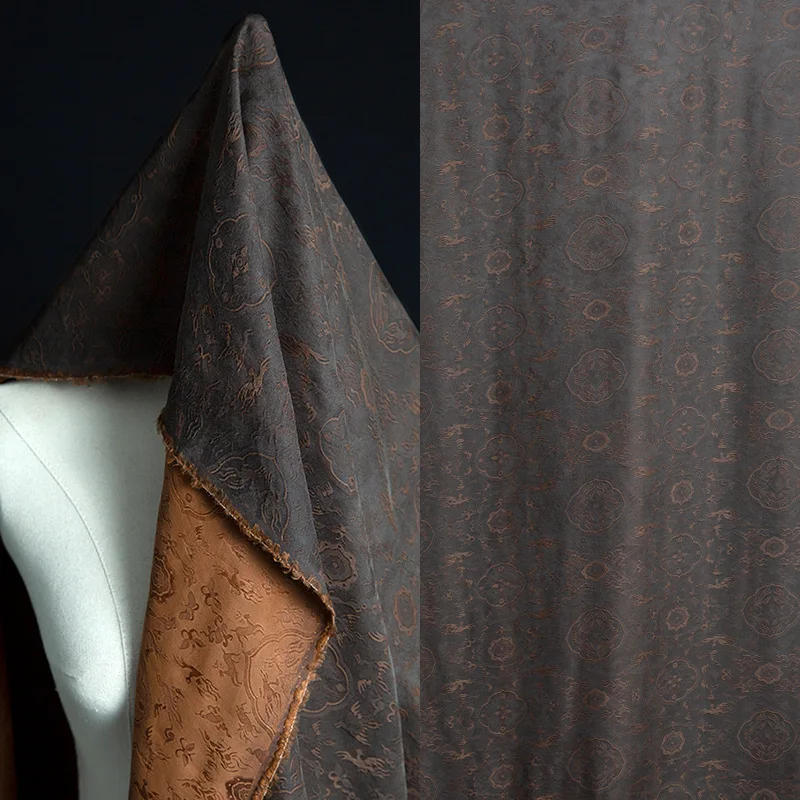 High Quality Real Silk Interwoven Fragrant Cloud Yarn Fabric Helu Tongchun Pattern Jacquard New Chinese Clothing
High Quality Real Silk Interwoven Fragrant Cloud Yarn Fabric Helu Tongchun Pattern Jacquard New Chinese Clothing