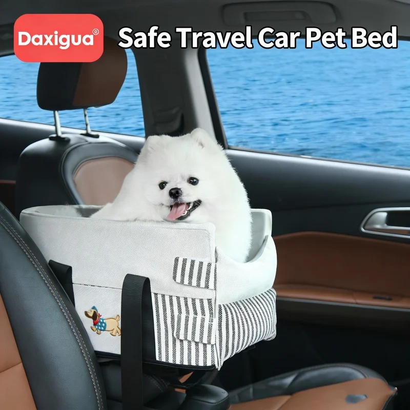 Car pet nest bag can be disassembled and washed for the entire nest. Small dogs can go out to the cat nest for easy travel
Car pet nest bag can be disassembled and washed for the entire nest. Small dogs can go out to the cat nest for easy travel