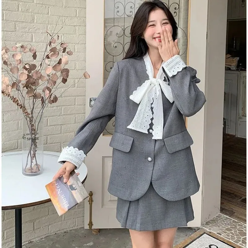 Women Elegant Tweed Blazer Pleated Skirt 2Pcs Set Vintage Commuter Small Fragrance Outfit
Women Elegant Tweed Blazer Pleated Skirt 2Pcs Set Vintage Commuter Small Fragrance Outfit