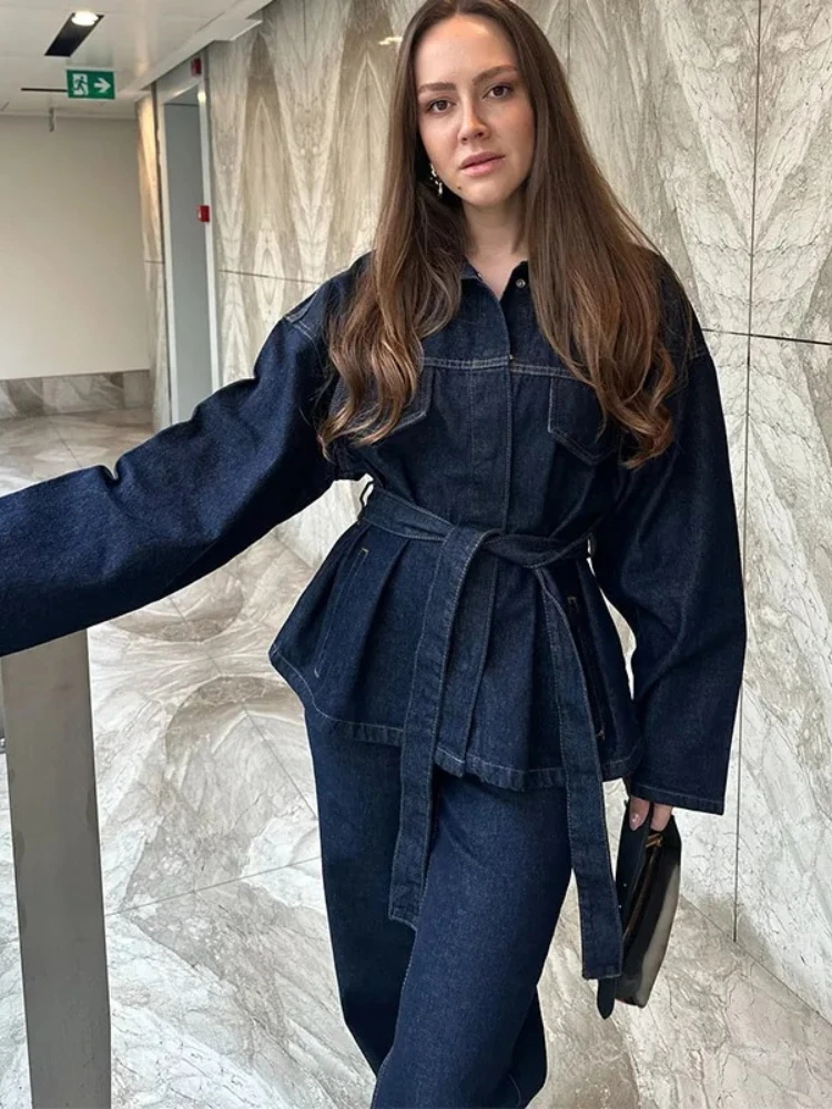 Vintage Belt Denim Jacket Pants Set Women Lapel Single Breasted Jackets High Waist Straight Pant 2025 Autumn Lady New Outfit
Vintage Belt Denim Jacket Pants Set Women Lapel Single Breasted Jackets High Waist Straight Pant 2025 Autumn Lady New Outfit