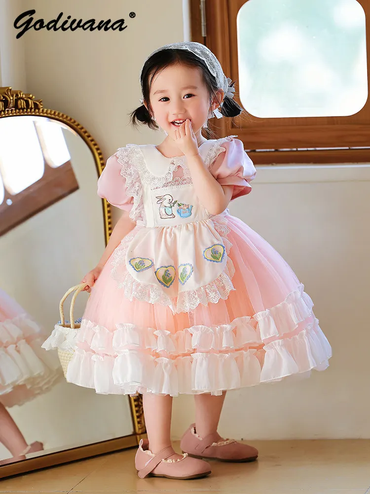 Sweet Baby Girls Princess Lolita Dress Kids 2026 Summer New Fashion Embroidery Puff Sleeve Doll Collar Lace Trim Birthday Dress
Sweet Baby Girls Princess Lolita Dress Kids 2026 Summer New Fashion Embroidery Puff Sleeve Doll Collar Lace Trim Birthday Dress