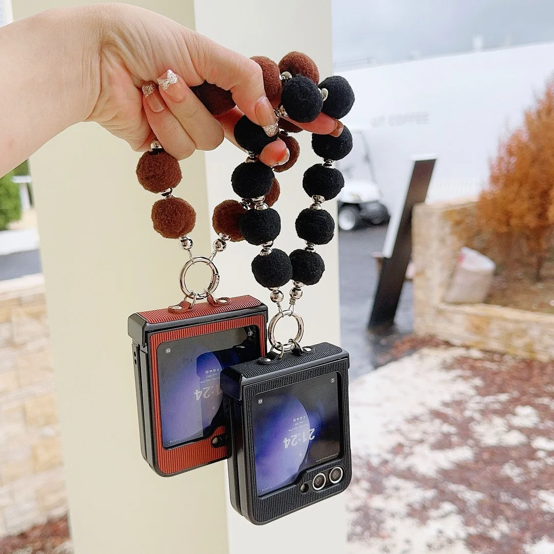 Cute Plush Ball Strap Case for Samsung Galaxy zflip4 Z flip5 Z Flip6 Z flip3 Phone Bag Cover Z Flip 4 Z Flip 5 Z Flip 3 Z Flip 6
Cute Plush Ball Strap Case for Samsung Galaxy zflip4 Z flip5 Z Flip6 Z flip3 Phone Bag Cover Z Flip 4 Z Flip 5 Z Flip 3 Z Flip 6