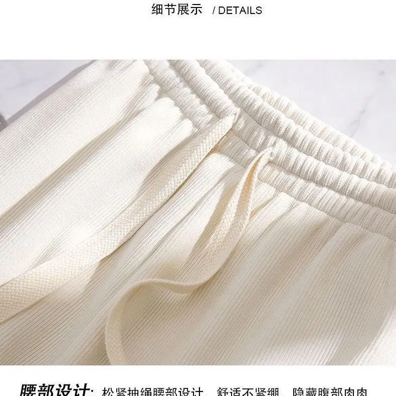 Широкие брюки, повседневные женские летние модальные ультра-длинные широкие брюки для девочек, легкие, воздушные, крутые, универсальные брюки
Широкие брюки, повседневные женские летние модальные ультра-длинные широкие брюки для девочек, легкие, воздушные, крутые, универсальные брюки