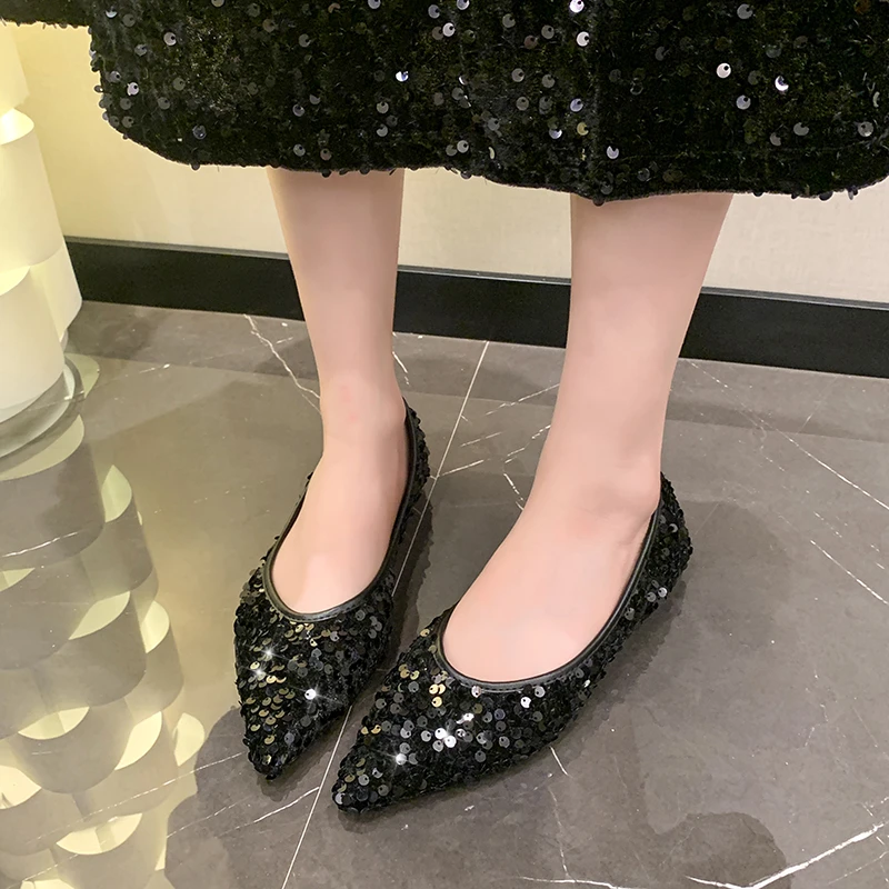 Women's pointed single shoes summer versatile new silver sequin fashion temperament dress shallow flat shoes comfortable slip-on
Women's pointed single shoes summer versatile new silver sequin fashion temperament dress shallow flat shoes comfortable slip-on