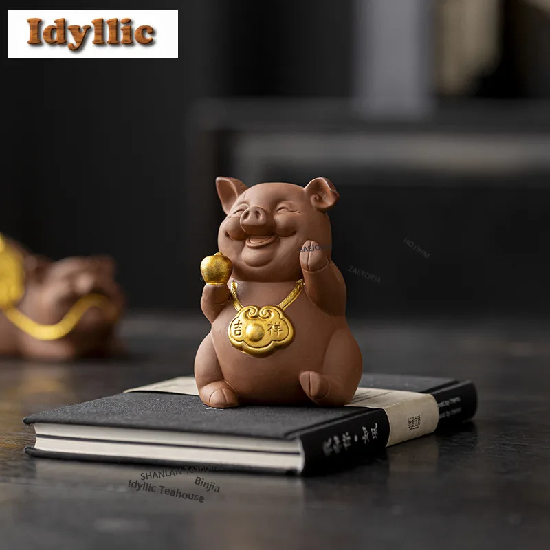 Gold Drawing Purple Sand Auspicious Little Pig Tea Pet Zen Tea Games Tea Figurine Play Toys Tea Statue Ornaments Can Be Raised
Gold Drawing Purple Sand Auspicious Little Pig Tea Pet Zen Tea Games Tea Figurine Play Toys Tea Statue Ornaments Can Be Raised