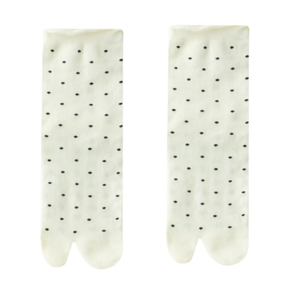 Breathable Dots Two Toe Tube Socks Ruffle Thin Separate Toe Socks Breathable Hosiery Mid-calf Socks for 2Pairs Women
Breathable Dots Two Toe Tube Socks Ruffle Thin Separate Toe Socks Breathable Hosiery Mid-calf Socks for 2Pairs Women